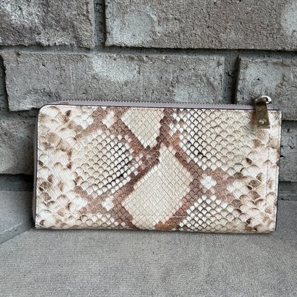 KATE SPADE LONG ZIP AROUND SNAKE EMBOSSED WALLET CLUTCH Beige Tan Leather - Picture 3 of 13
